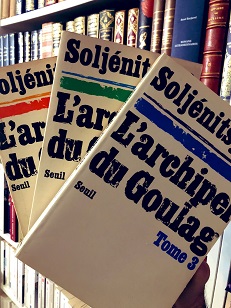 Une image contenant texte, Publication, tagre, bibliothque

Description gnre automatiquement